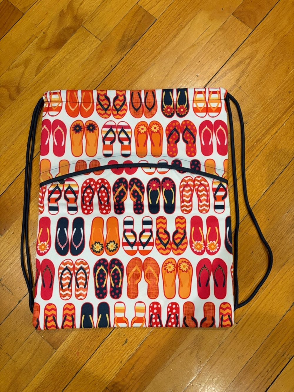 Thirty-One Flip-Flop Print  insulated Drawstring Bag - Orange/Red